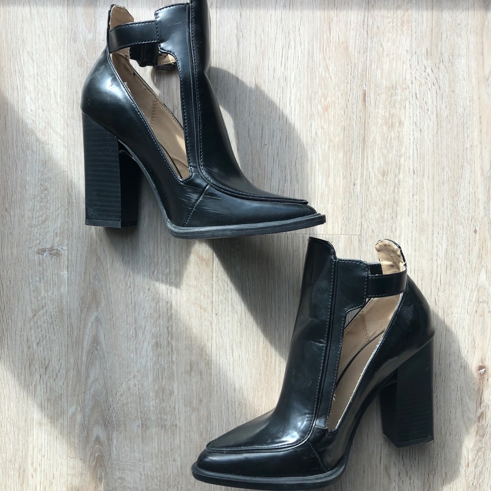 Zara Cut Out Heeled Booties